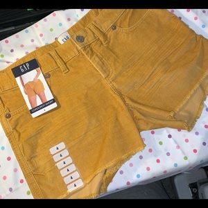Corduroy GAP shorts